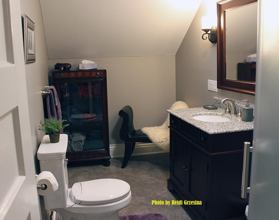 Talwood Manor B&B Port Colborne Bilik gambar